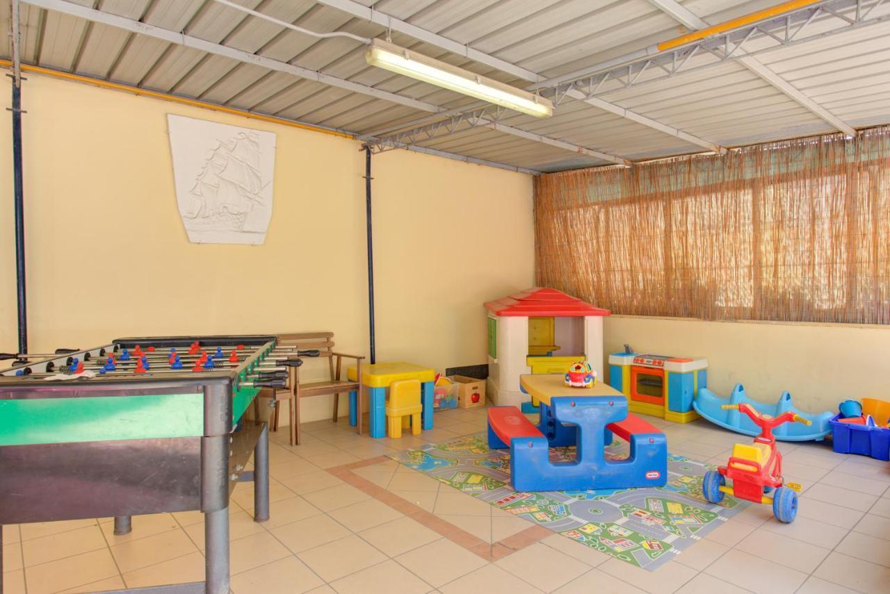 Hotel Nella Rimini Kültér fotó